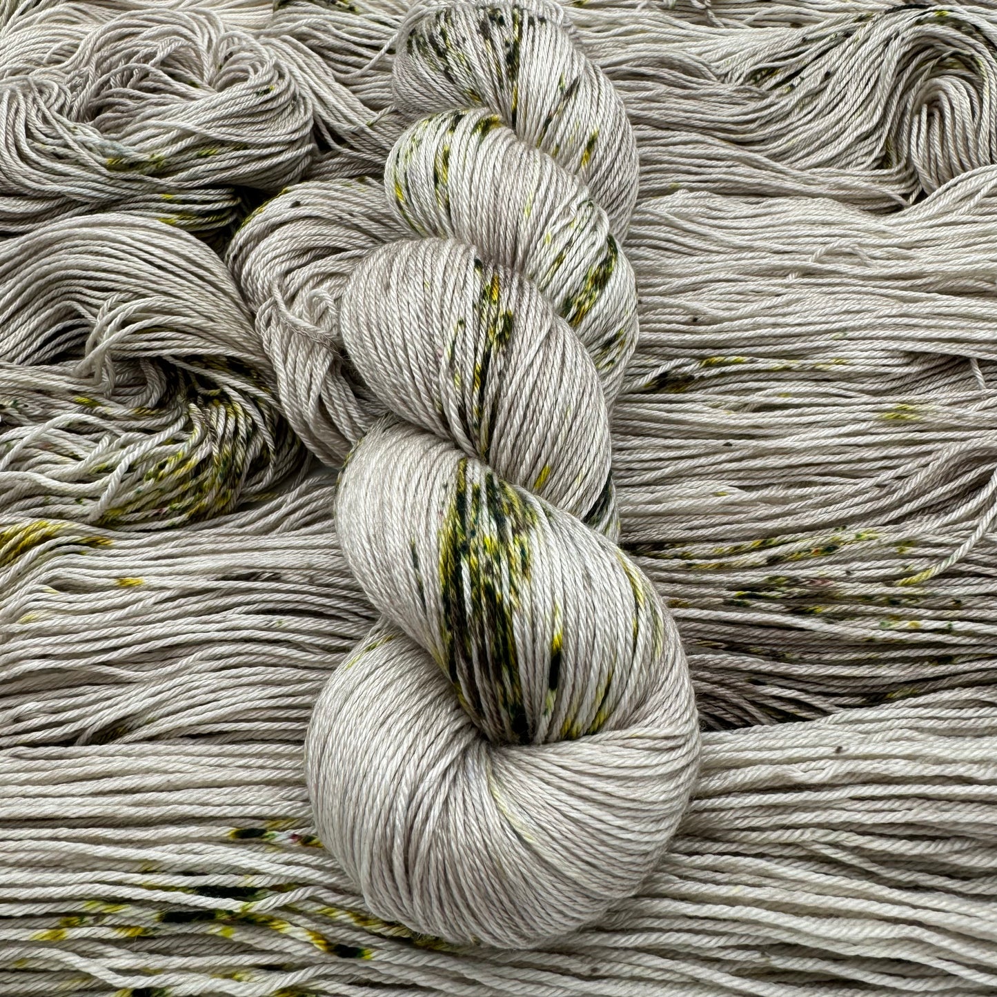 Merino/ silke - Rainy day - A Knitters World