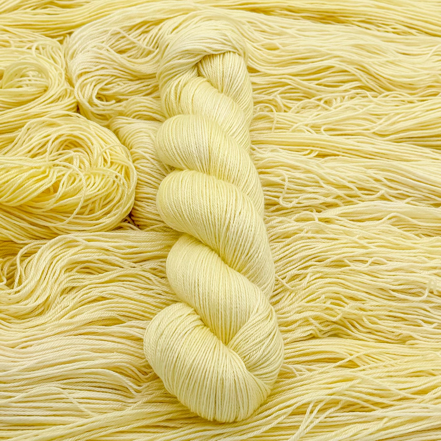 Hvid Yak - Lemon - A Knitters World