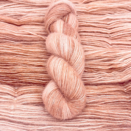 Fluffy Alpakka - Old Times - A Knitters World