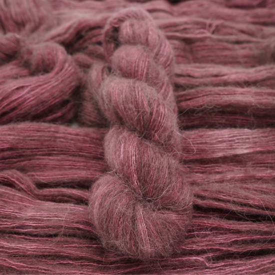 Fluffy - UNIK 2 - A Knitters World