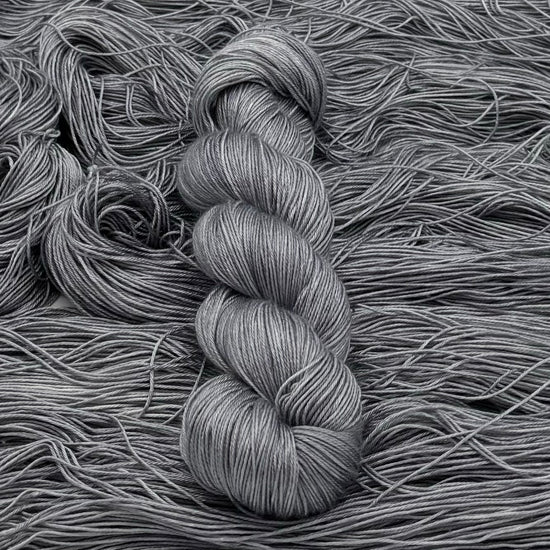 100% Mulberry Silke - A Knitters World