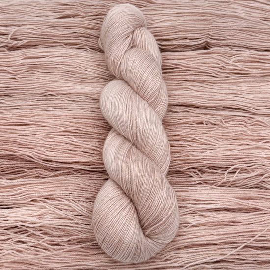 Mink - Renæssancen - A Knitters World