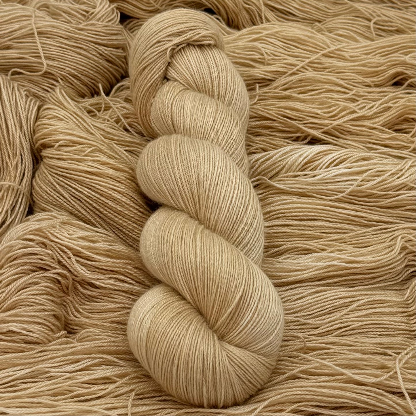 Ny Mink - Sahara - A Knitters World