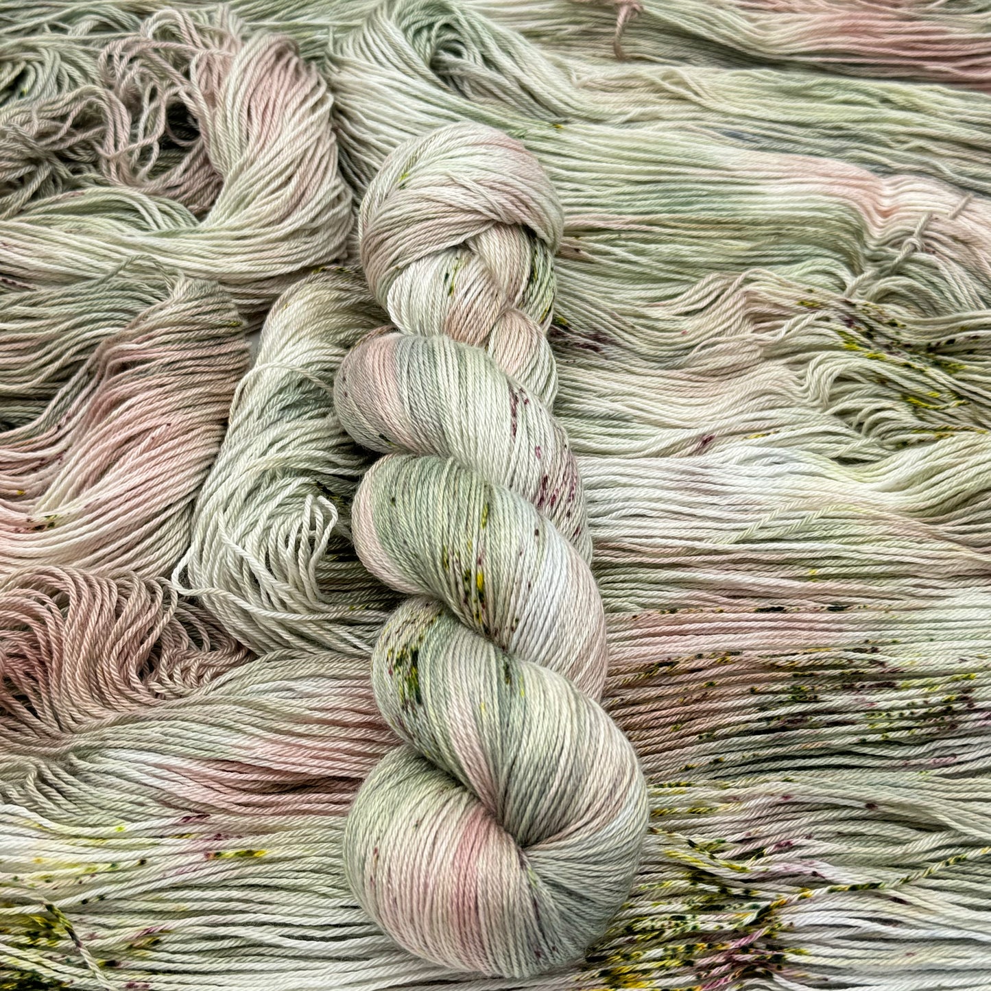 Merino/ Silke - Spring in the cottage - A Knitters World