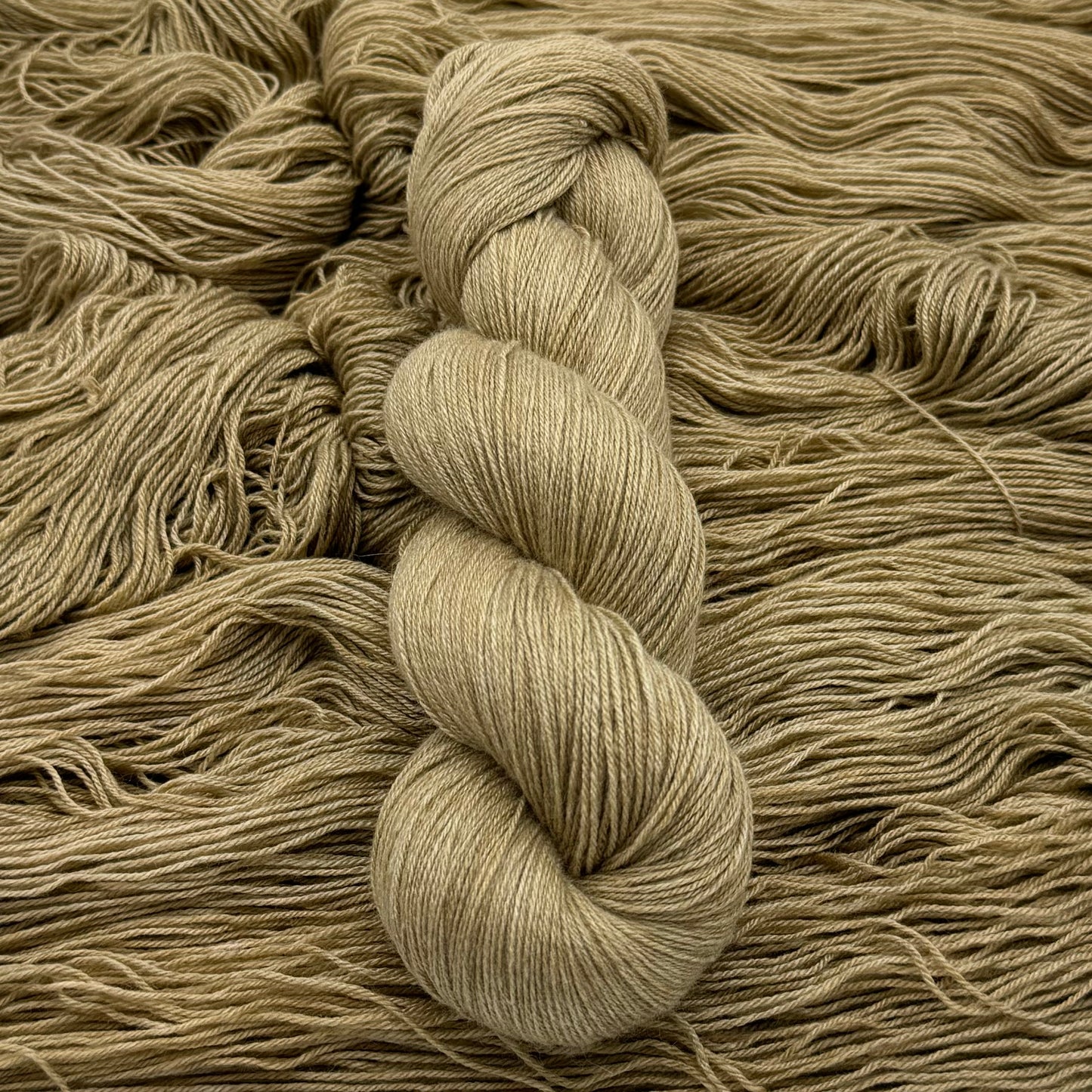 Load image into Gallery viewer, Ny Mink - Caramel - A Knitters World
