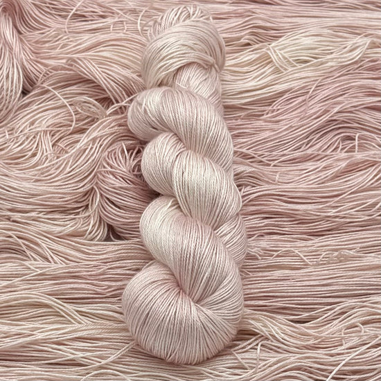 100% Mulberry Silke - Cherry Blossom - A Knitters World