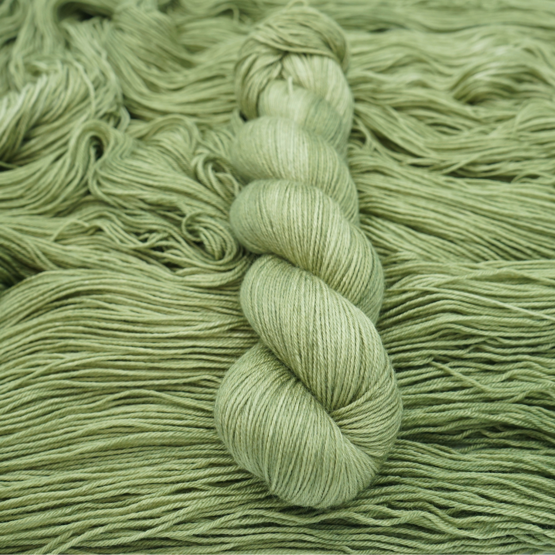 Hvid Yak - Dusty Fall - A Knitters World