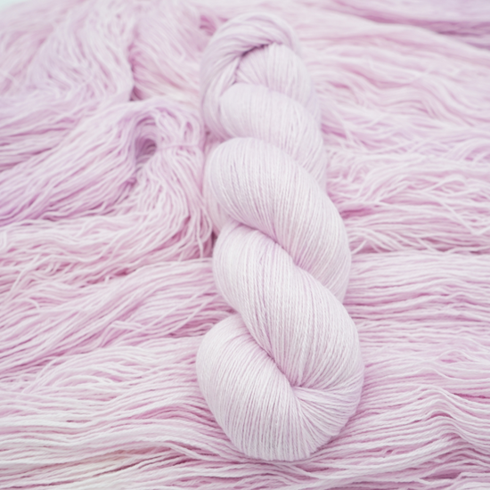 Mink - Play with flora - A Knitters World