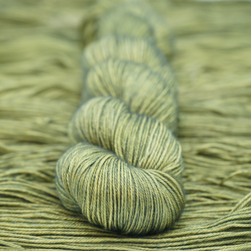 Camel/ silke - Leaf fall - A Knitters World